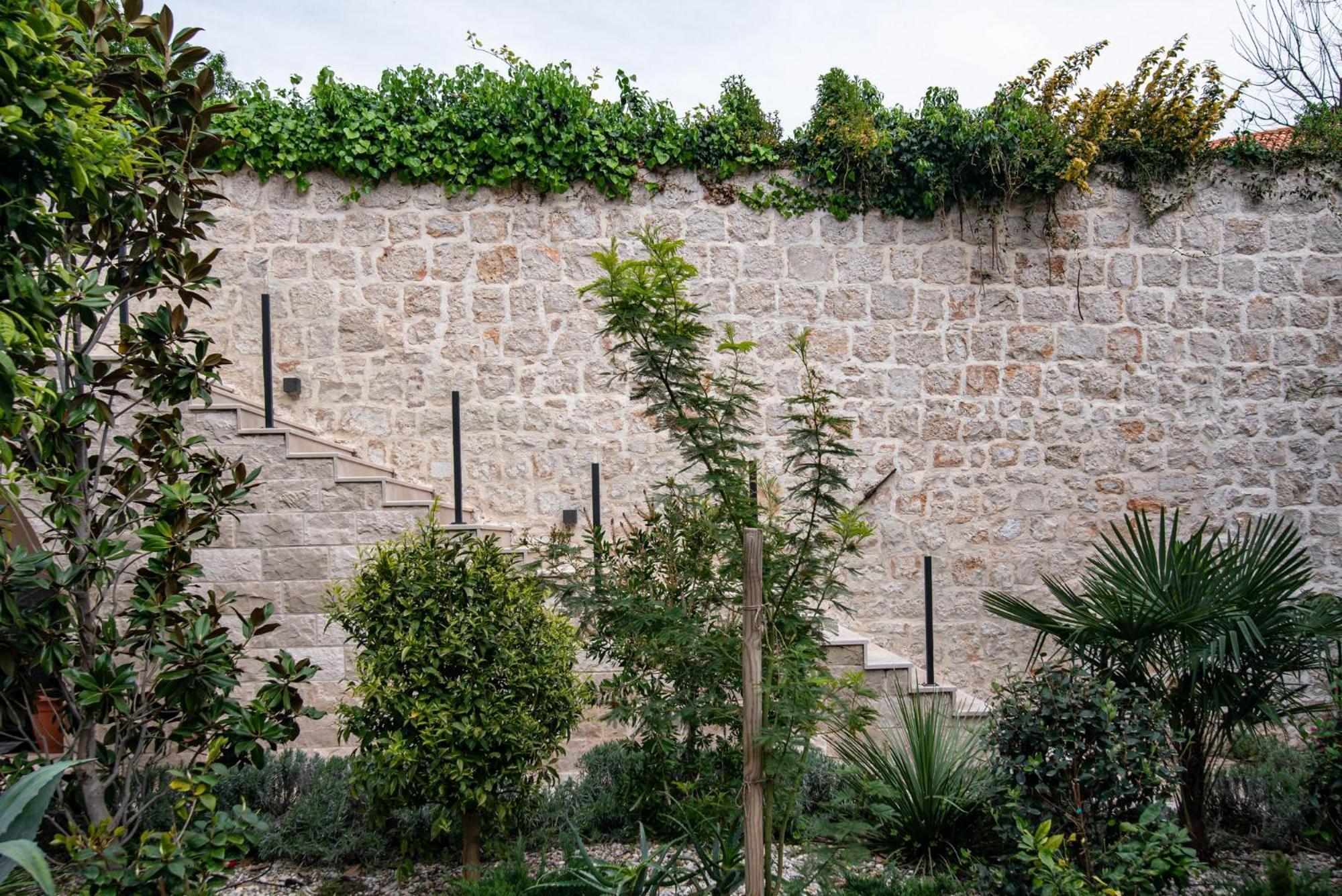 Secret Garden Apartment By Duhomes Dubrovnik Exterior foto